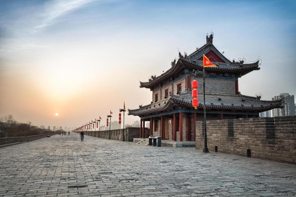 Wyndham Hotel Xian Exterior photo