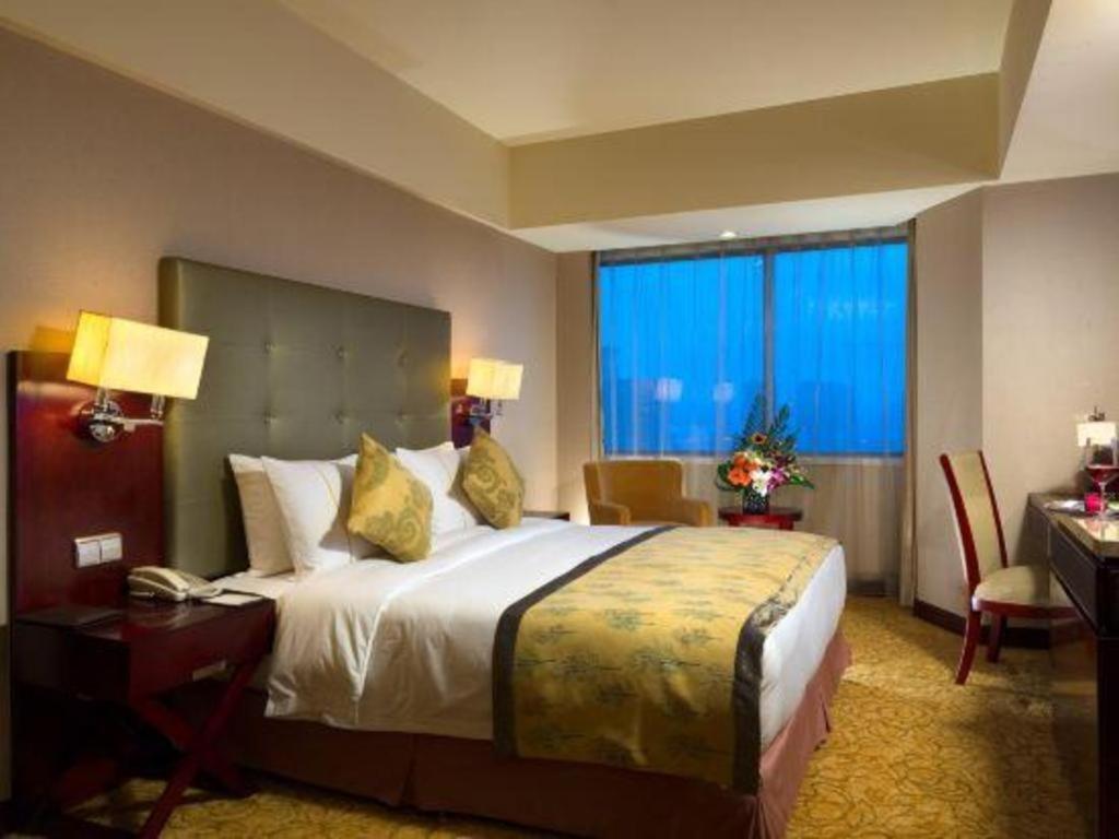 Wyndham Hotel Xian Exterior photo