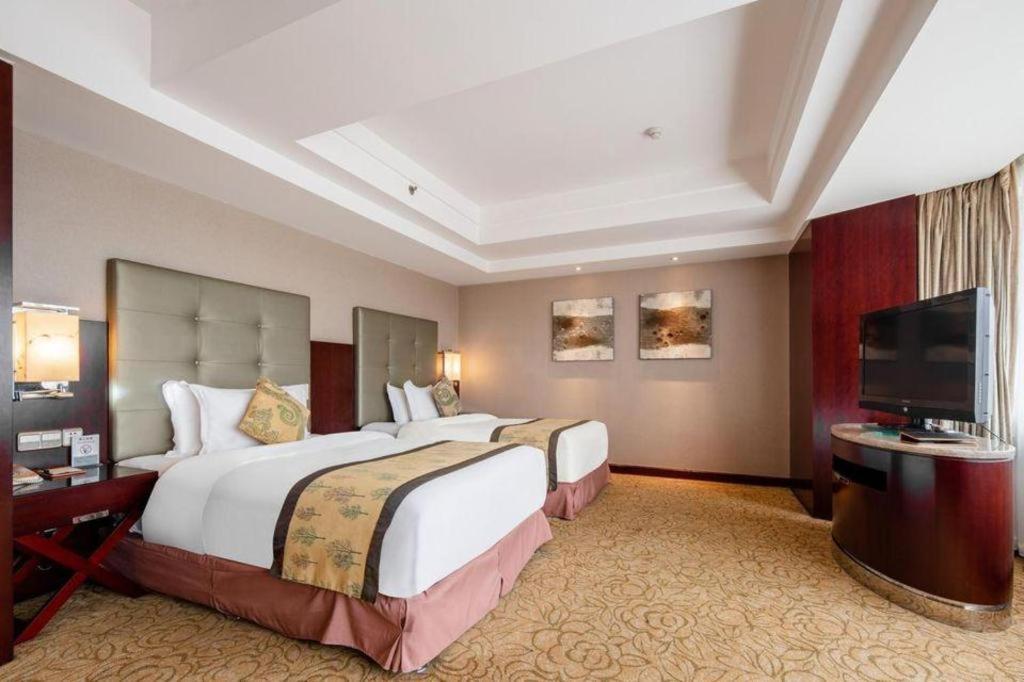 Wyndham Hotel Xian Exterior photo
